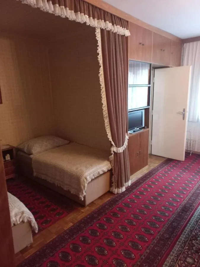 Appartement Ferienwohnung ,,Wohnen Wie Zu Grossmutter'S Zeiten'' Vienne